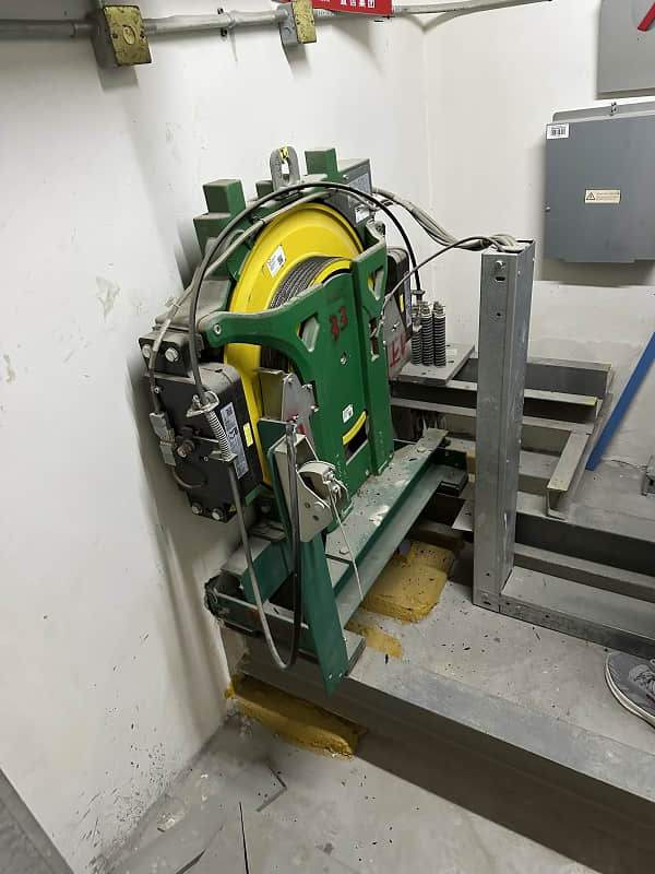 電梯噪音找誰解決？