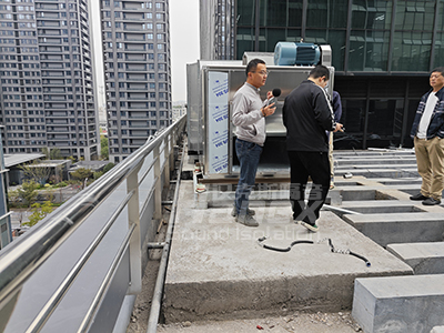 杭州火炬創(chuàng)新中心樓頂油煙風(fēng)機(jī)降噪項目案例